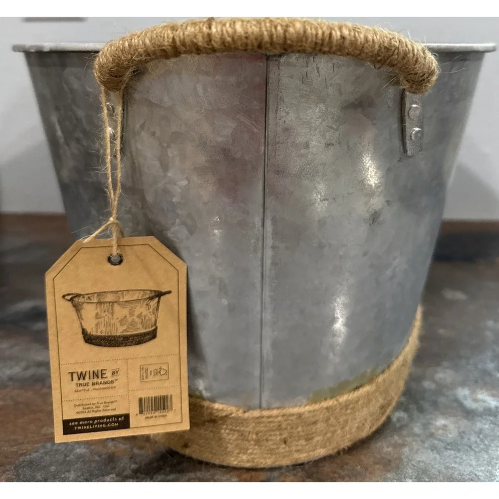 Seaside Galvanized Metal Beverage Tub Jute Rope Handles Farmhouse Ice Bucket